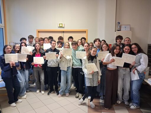 Remise des dipômes.jpg